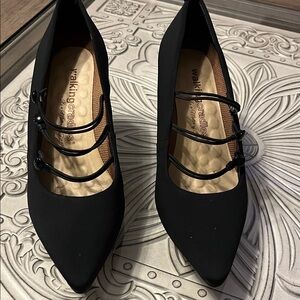 Walking Cradles Black Heels with Straps